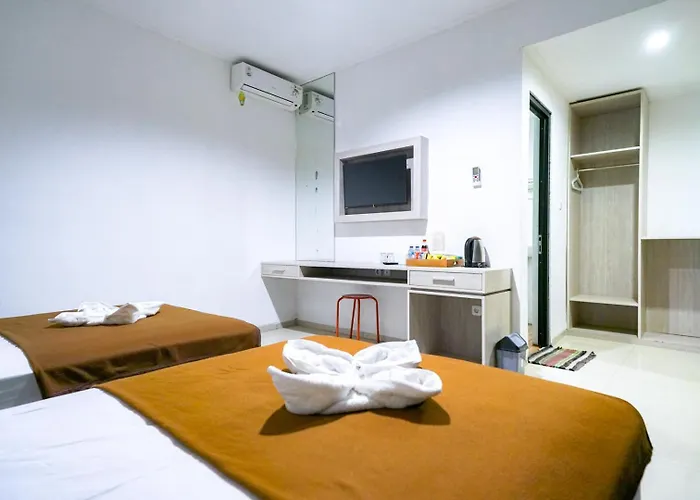 Urbanview Pecatu Bali By Reddoorz Hotel 3*